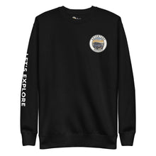 Load image into Gallery viewer, Unisex Fleece Crewneck Adventure Seekers Black S